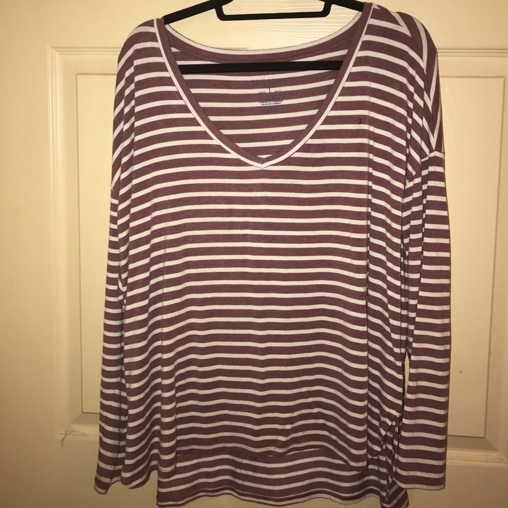 Soft & Sexy Long Sleeve American Eagle top