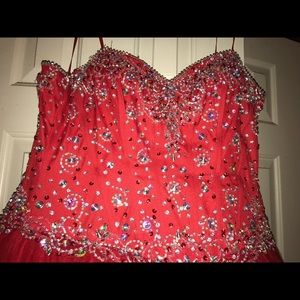 Prom, homecoming & pageant dress