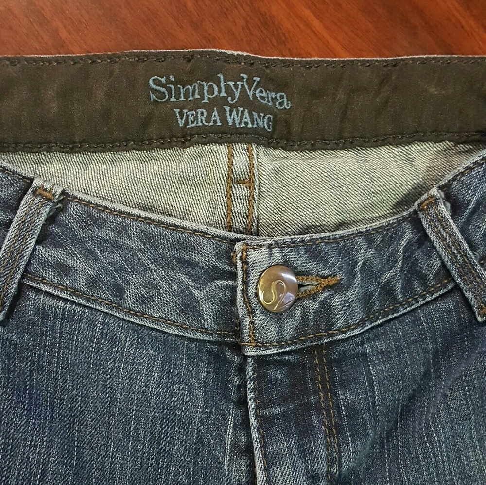Simply Vera Wang size 8 jeans
