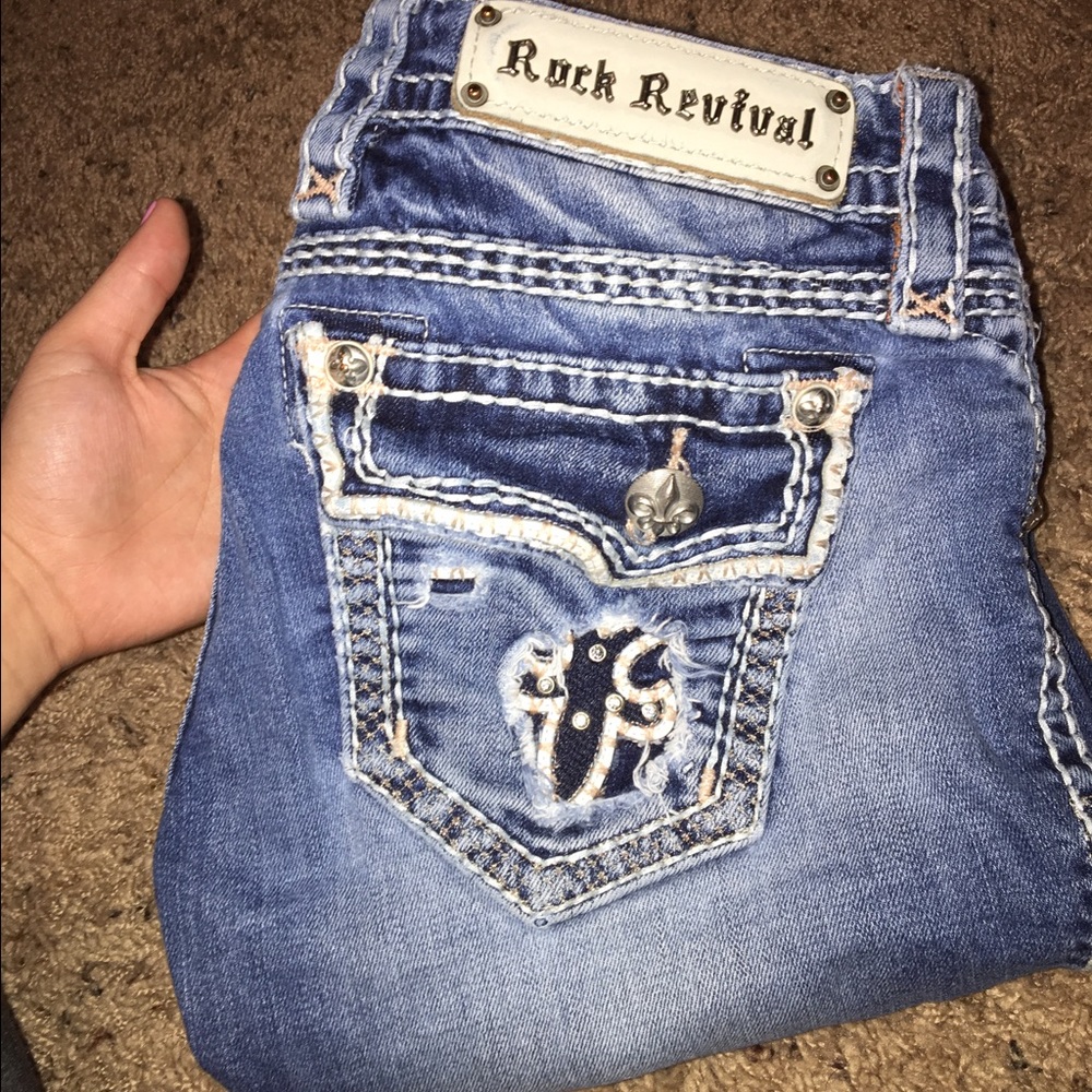 Size 26 boot cut rock revivals.
