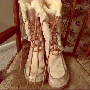 UGG boot - Size 6