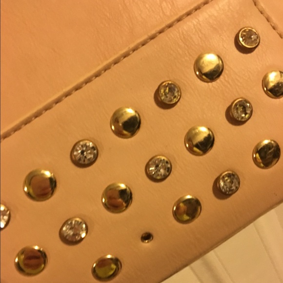 Purse! - Picture 2 of 4