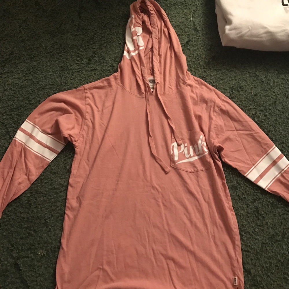 Victoria's Secret pink light weight pullover