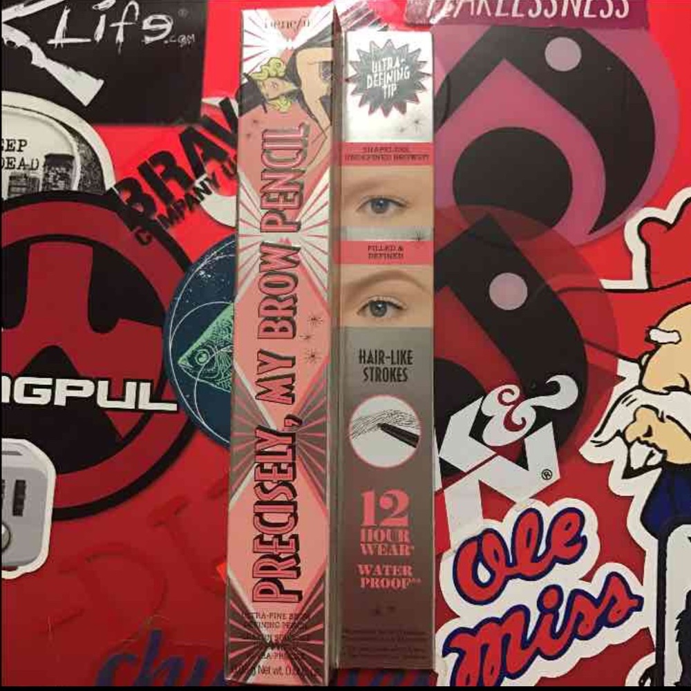 *SOLD*Benefit Precisely, My Brow Pencil #3