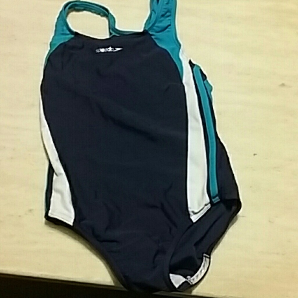 Girls Speedo swim suit