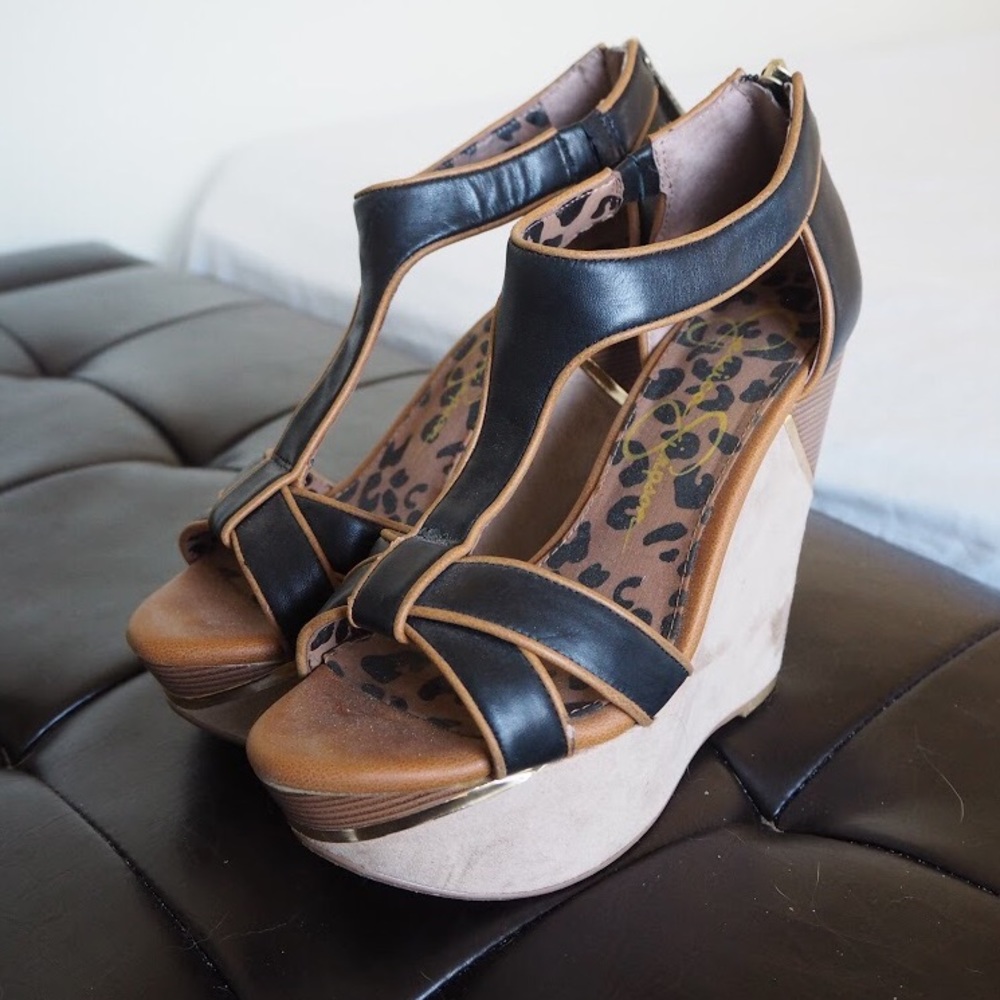 Jessica Simpson Wedges