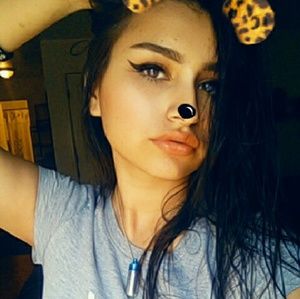 Meet your Posher, Destiny