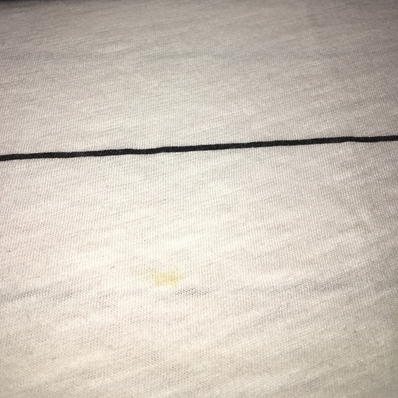 PINK Victoria's Secret tshirt size medium, used - Picture 3 of 5