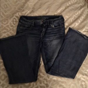 AE Artist Jeans