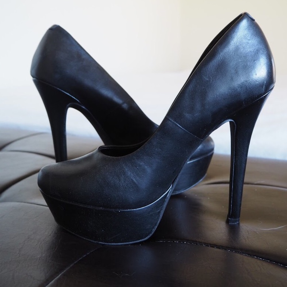 Jessica Simpson Waleo Pump - Black