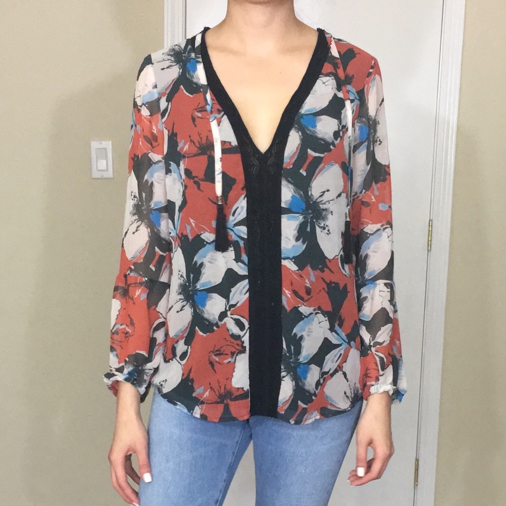 Ella moss silk floral blouse w tassel, classy