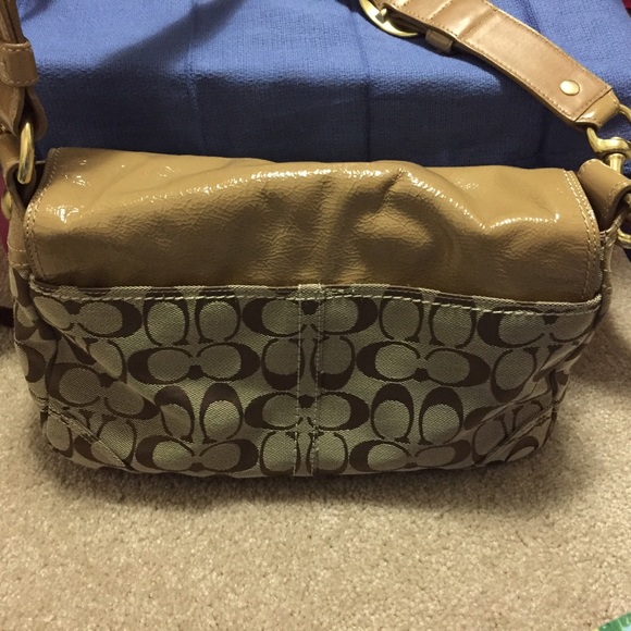 Authentic coach tan shoulder bag - Picture 2 of 4