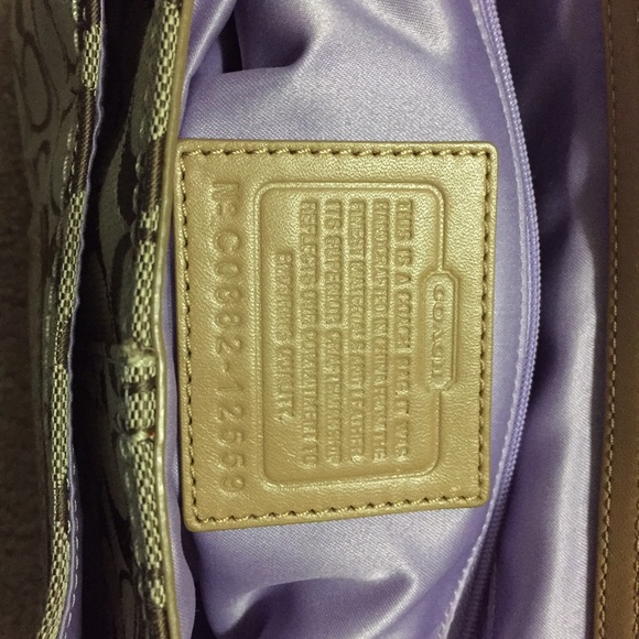 Authentic coach tan shoulder bag - Picture 3 of 4