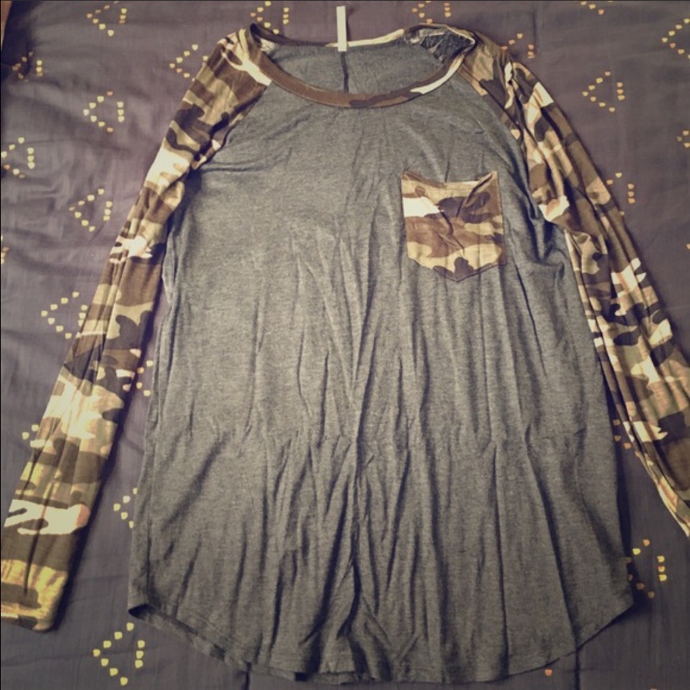 Camo baseball tee