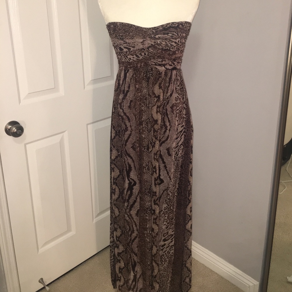 Chiffon snakeprint strapless dress