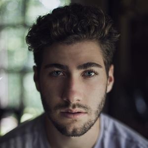 Meet your Posher, Eric