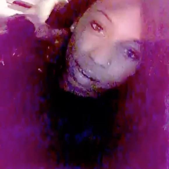 Meet your Posher, Autumn - Picture 1 of 1