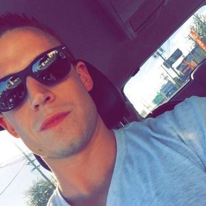 Meet your Posher, Adam