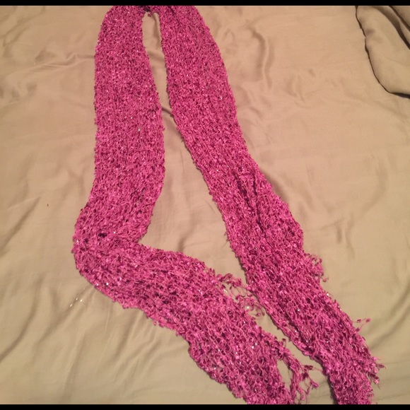 Purple light sparkly scarf - Picture 2 of 2