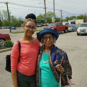 Meet your Posher, Brittany