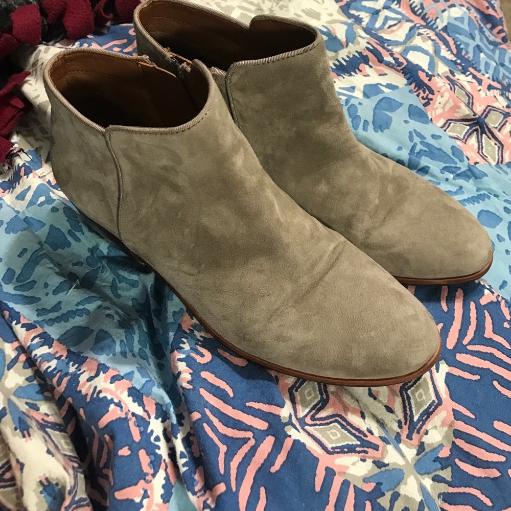 Sam Edelman booties! Size 7.5