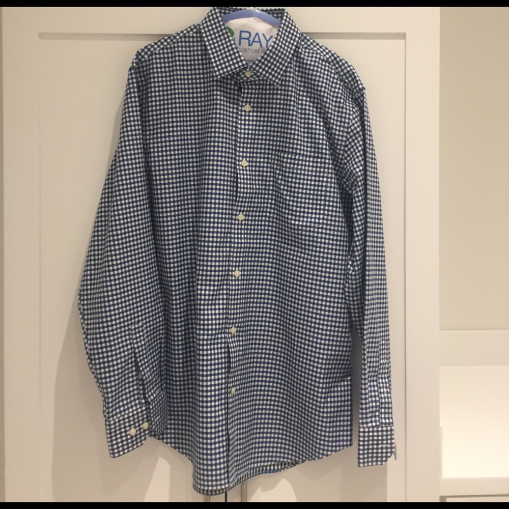 Banana Republic Non-Iron, Classic Fit Shirt.