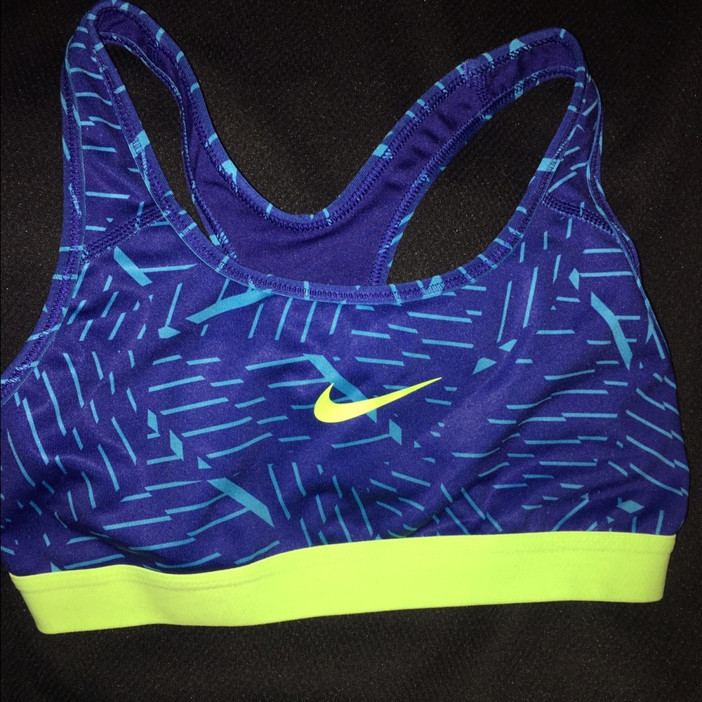 Nike sports bra