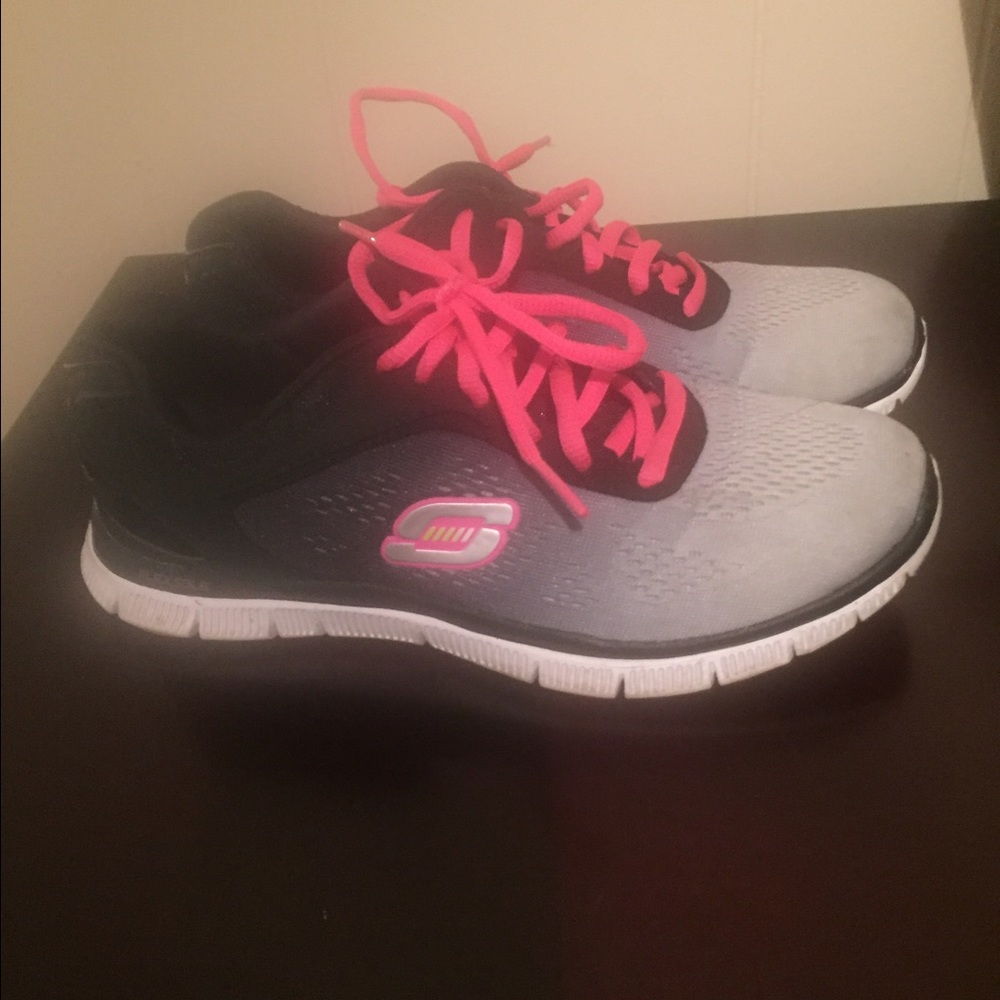 Skecher sneakers
