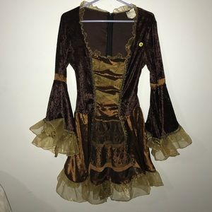 Very cute pirate dress!