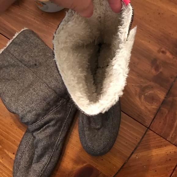 Sold - Picture 3 of 3