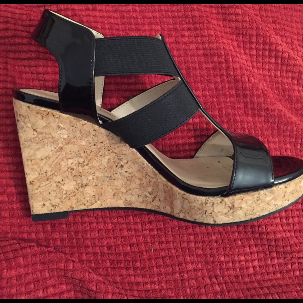 Shoes wedges