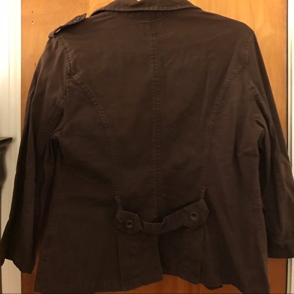 Blazer - Picture 2 of 2