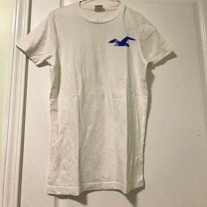 White Hollister Tee