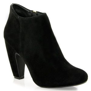 Steve Madden Panelope Booties