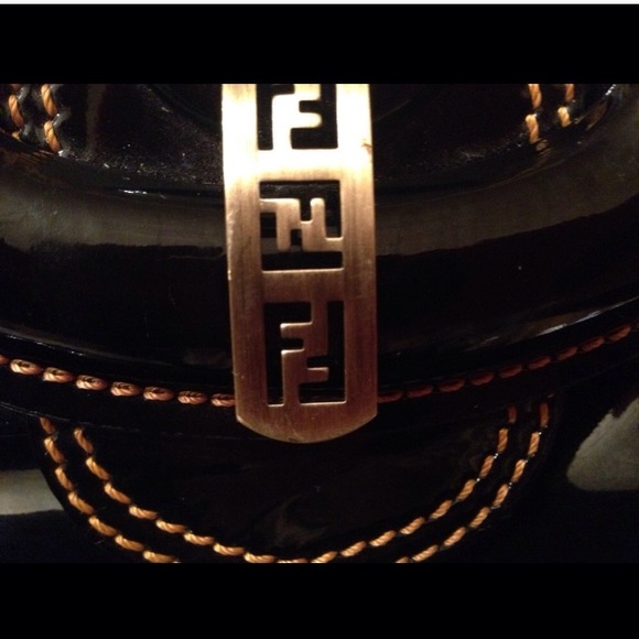 Authentic Fendi B. Paton Leather Bag🌟 - Picture 2 of 6
