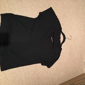 Black short sleeve shirt