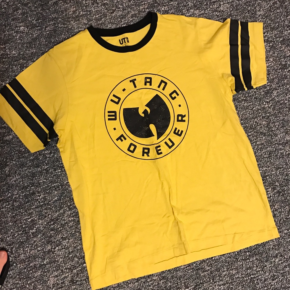 Uniqlo graphic t-shirts
