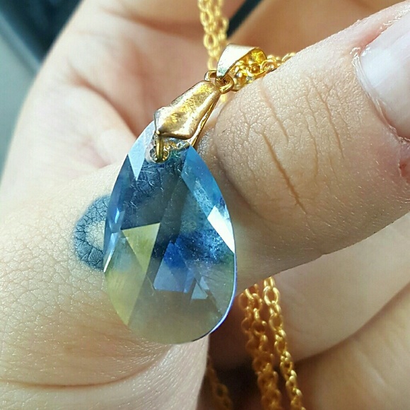 Swarovski Drop Necklace - Picture 3 of 6