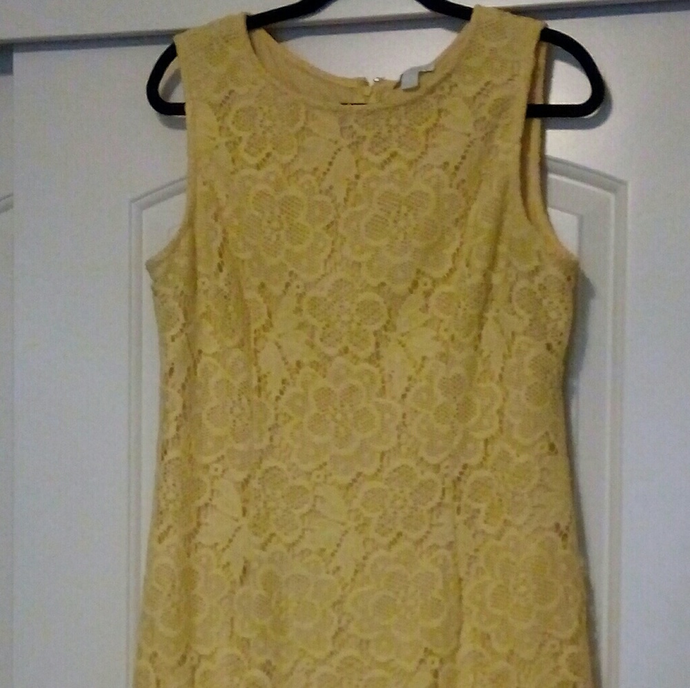 Yellow dress