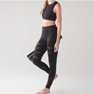 Lululemon mesh leggings