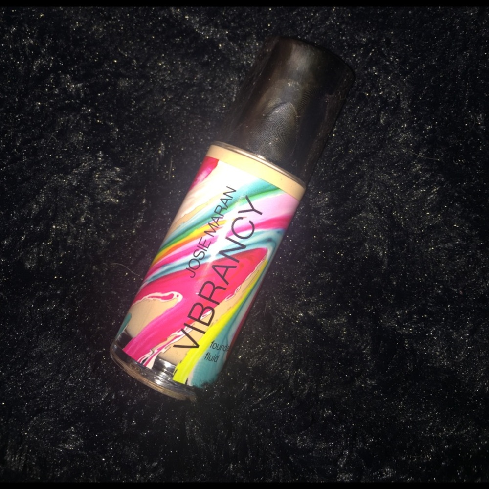 Josie Maran Vibrancy Argan Oil Foundation Fluid