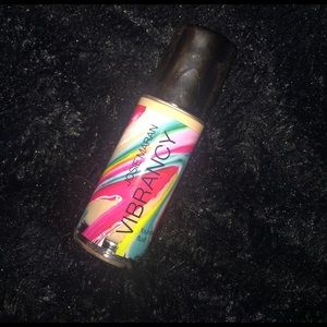 Josie Maran Vibrancy Argan Oil Foundation Fluid