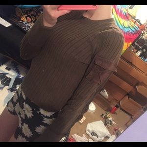 Army green knit long sleeve