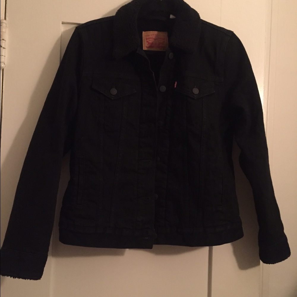 Levi Sherpa Black Denim Jacket