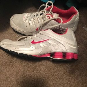 Nike shox