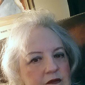 Meet your Posher, Carol