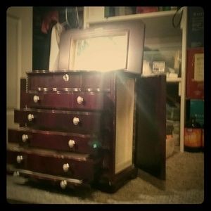 Solid oak jewelry box