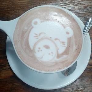 Meet your Posher, Pamela