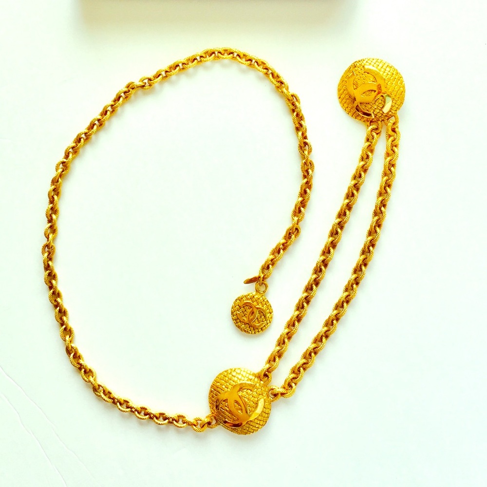 CHANEL Gold chain belt