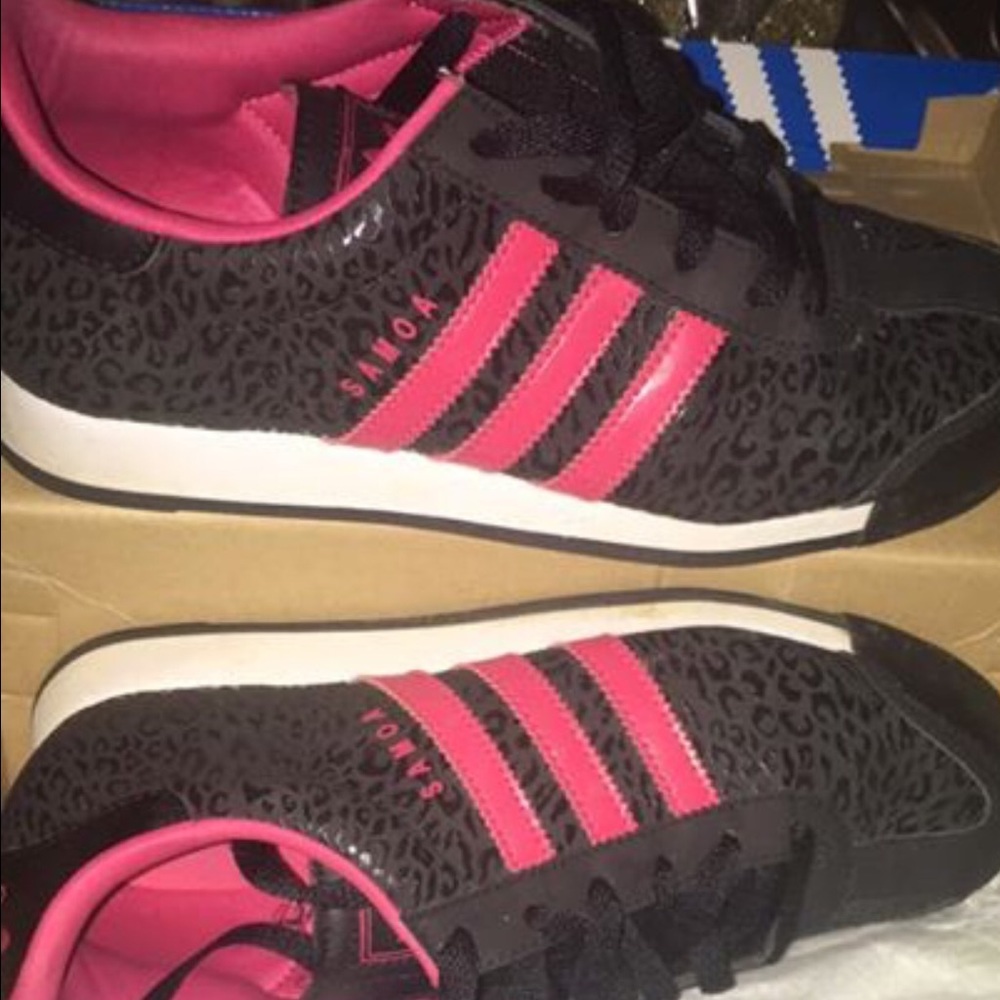 Adidas cheetah print